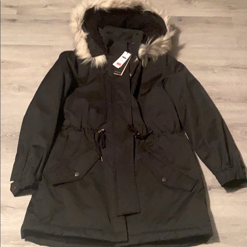 NWT Banana republic winter jacket with fur hood